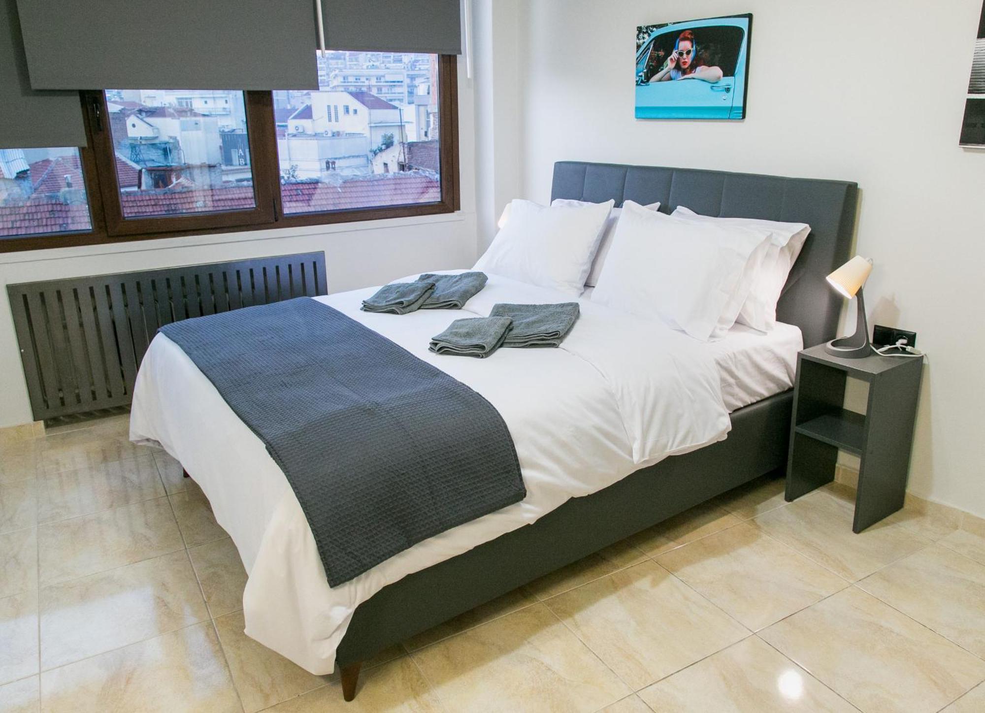 Mikel Angelo Hall Serres Exterior photo