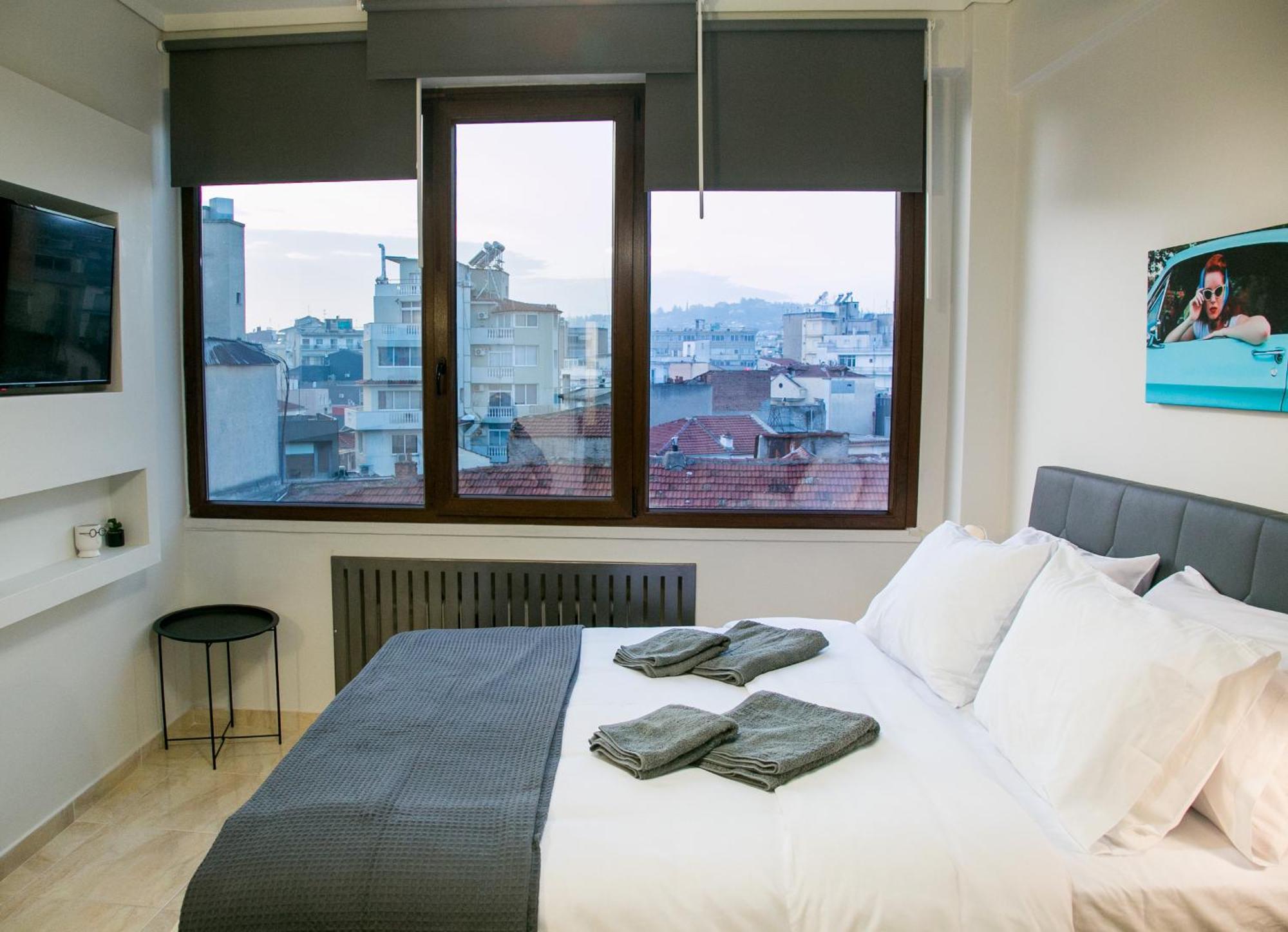 Mikel Angelo Hall Serres Exterior photo